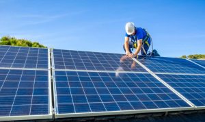 Installation et mise en production des panneaux solaires photovoltaïques à Iffendic